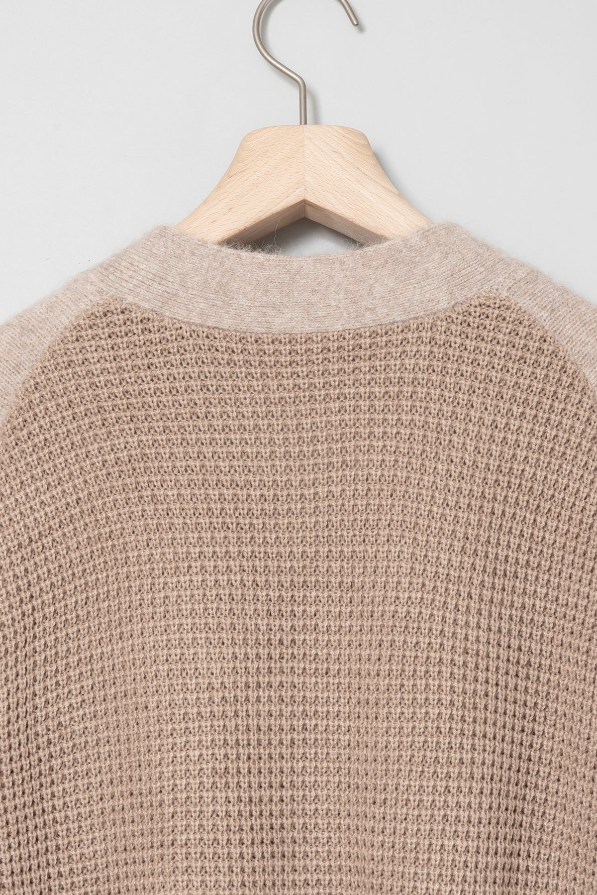 ワッフルデザインラクーン混カーディガン