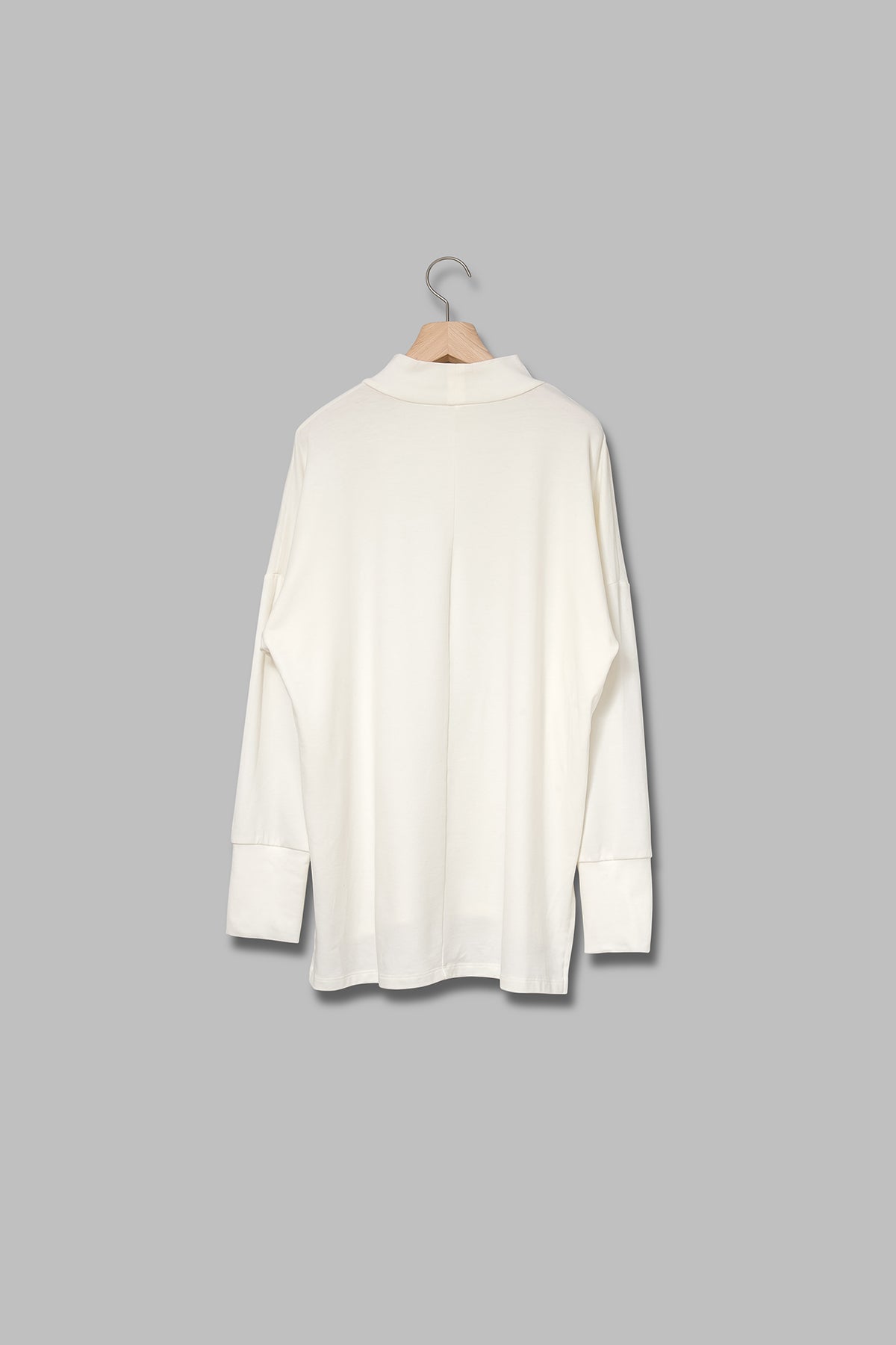 ハイネックコットンウォームプルオーバー – LiSA LiSA ONLINE SHOP