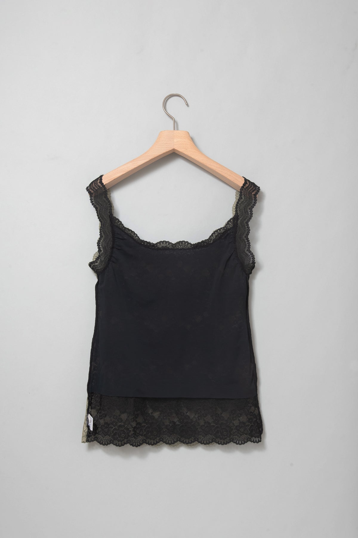 ストレッチレース2WAYキャミソール