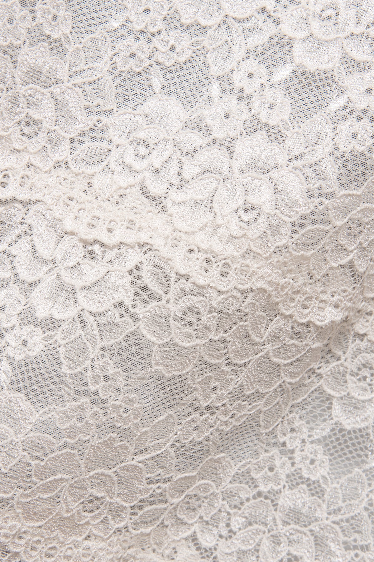 ストレッチレース2WAYキャミソール