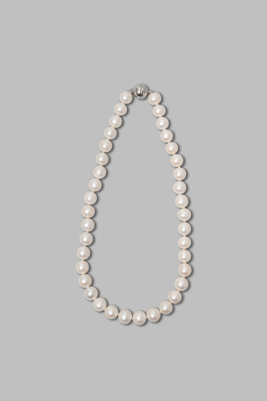 ボリュームパールネックレス
