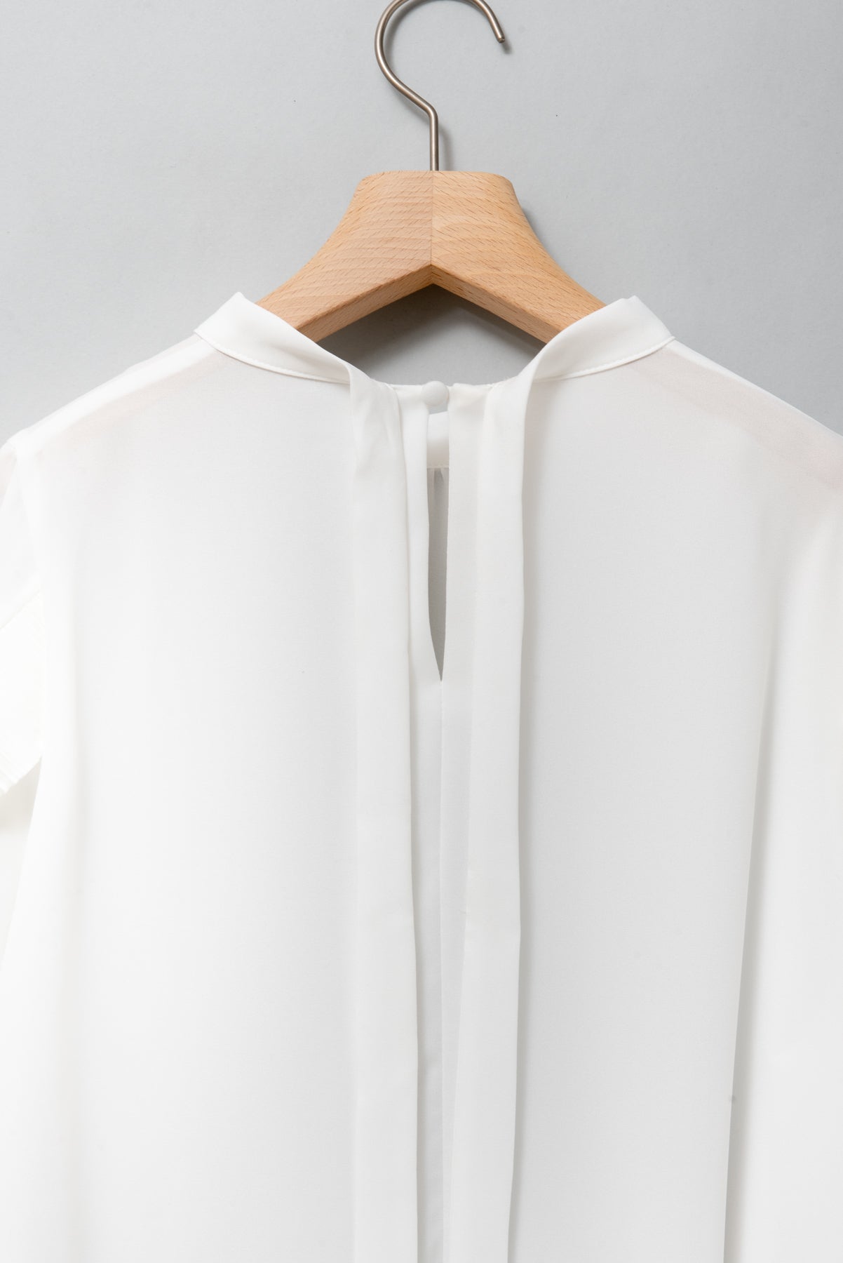 2WAYプリーツデザインスリーブブラウス