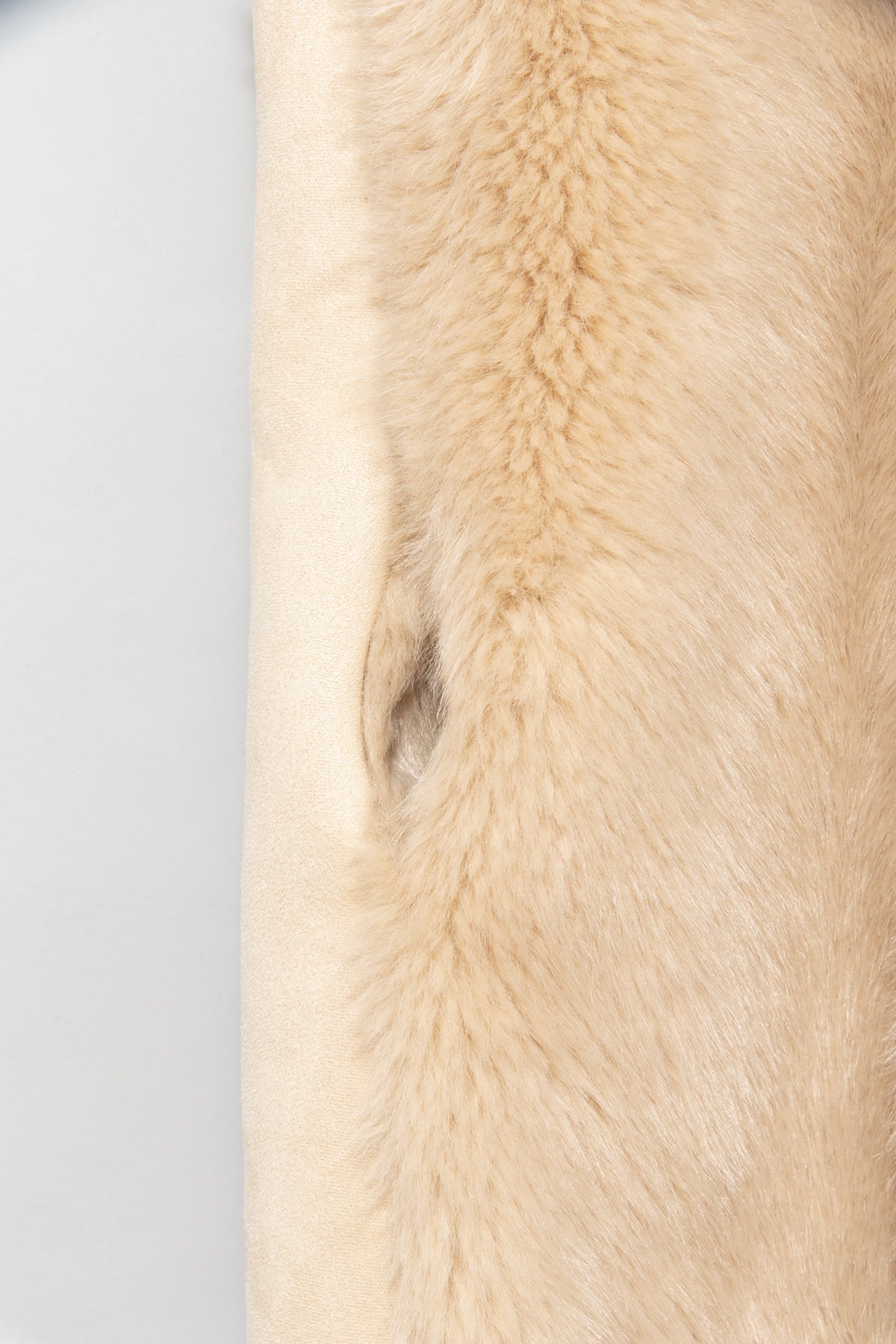 フェイクムートンフーディージレ