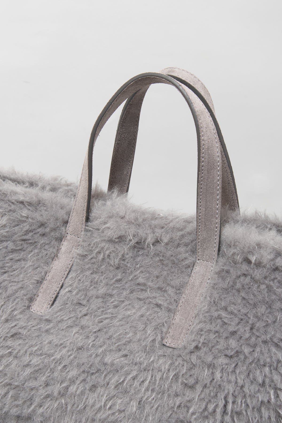 Caterina Bertini 2WAYボア×レザートートバッグ