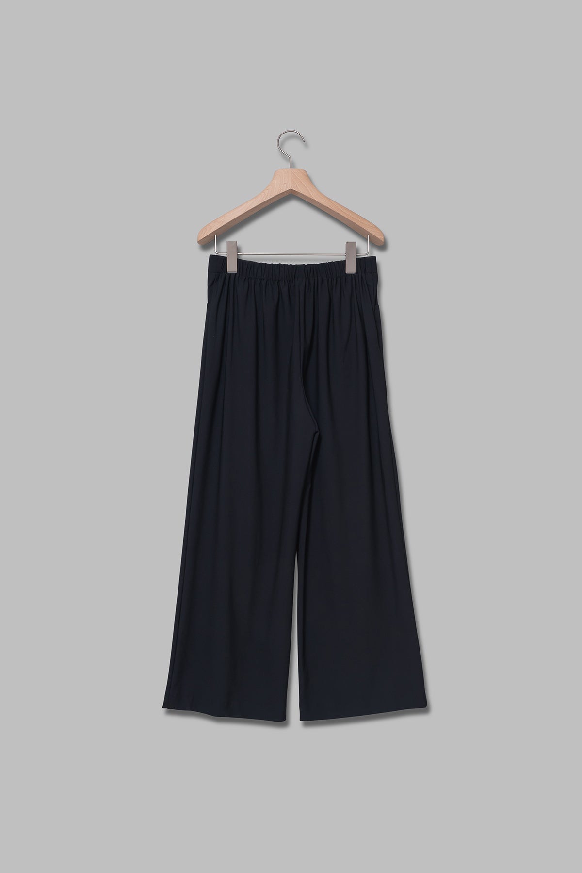 エステルストレッチセミワイドパンツ