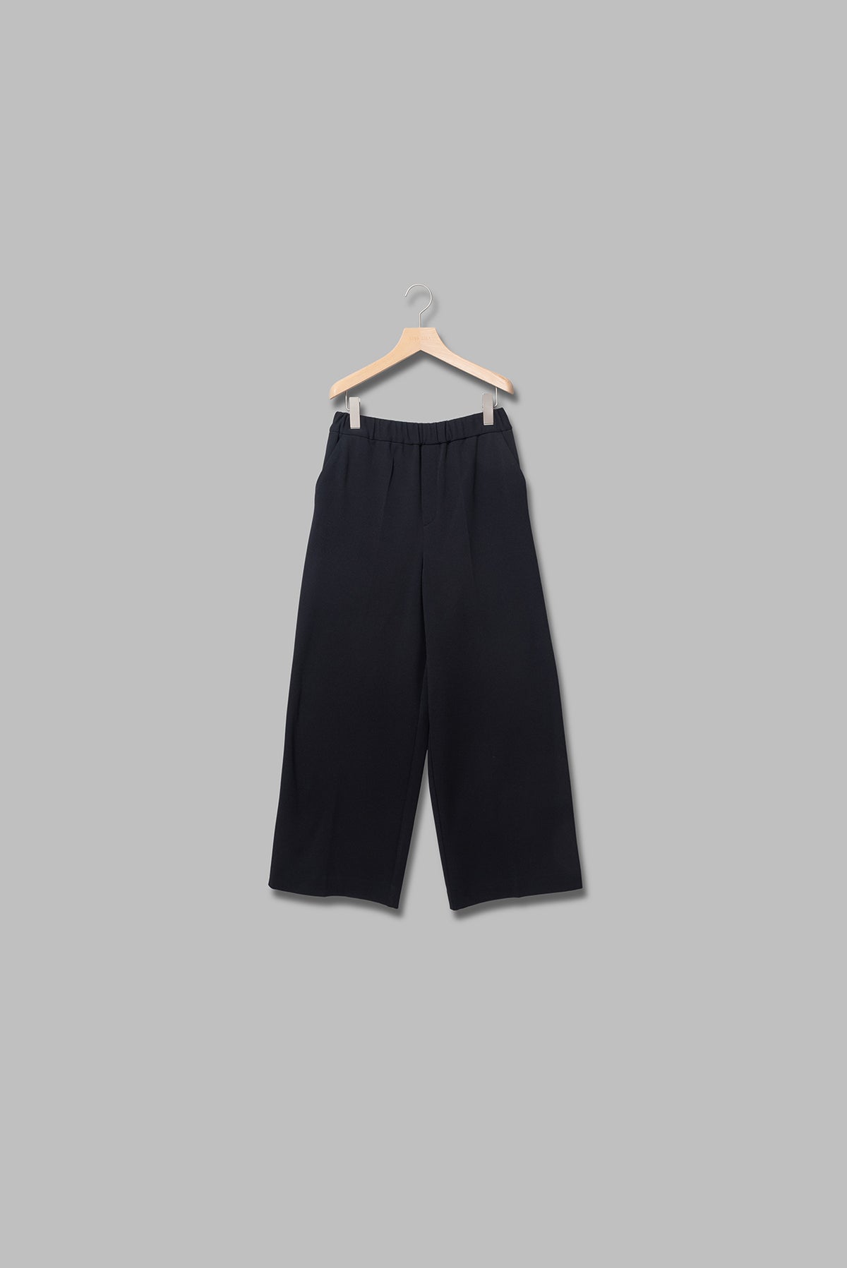 ダンボールジョーゼットワイドパンツ